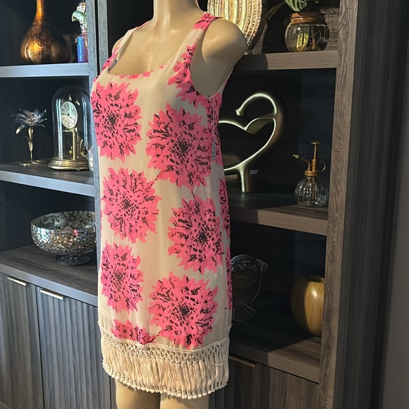 Pink Floral Sleeveless Dress with Fringe Hem size S - Picture 3 of 6